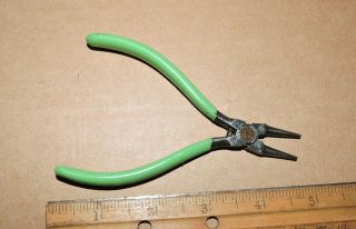 VINTAGE RN54 DIAMALLOY Round Nose Pliers,  SPRING ASSISTED GREEN HANDLE,  USA 3
