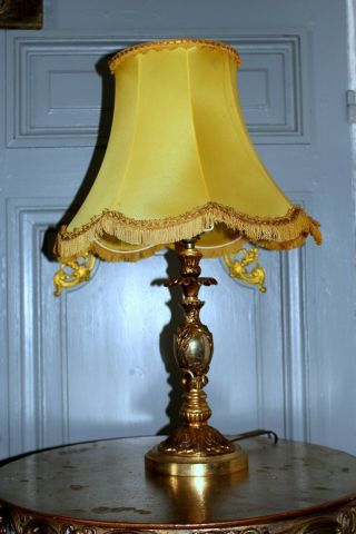 ANTIQUE HEAVY FRENCH VINTAGE SOLID BRONZE TABLE LAMP LIGHT WITH ELEGANT SHADE 2