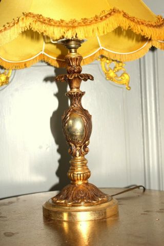 ANTIQUE HEAVY FRENCH VINTAGE SOLID BRONZE TABLE LAMP LIGHT WITH ELEGANT SHADE 3