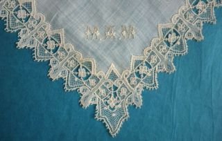 Antique 19th C Brussels Point De Gaze Lace Edged Handkerchief - Mam Monogram