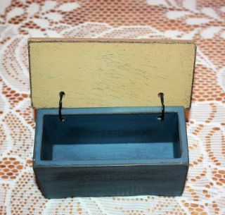 Primitive Handmade Wood Miniature Chest/Bench for Doll House or Display 3