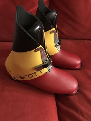 Vintage Scott Ski Boots Size 9