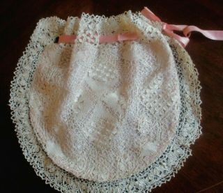 Stunning Antique Silk Maltese Lace Drawstring Bag Lined Pink Silk.  Cream / Ivory