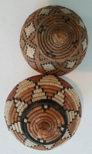 (x2) African Tribal Zulu Handwoven Baskets w/Lids & Tags EUC 2
