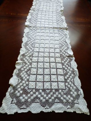Antique Vtg Hand Made Knitted / Crochet Filet Net Lace Table Runner Ecru 50x15