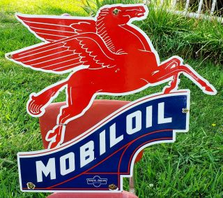 Vintage Mobiloil Pegasus Porcelain Sign Mobil Gas Oil Service Station Sign