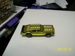 hot wheels redlines olds 442 very rare gold color 2