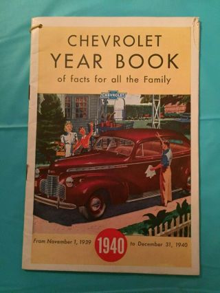 1940 Chevrolet " Year Book Of Facts " Truck Car Dealer Showroom Sales Brochure