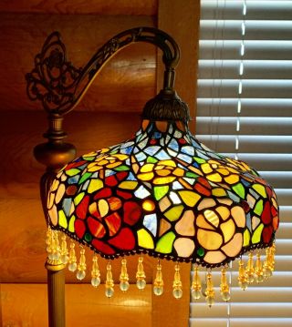 Tiffany Style Stained Glass Floor Lamp Leaded Glass 59” Tall 2