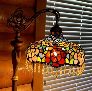 Tiffany Style Stained Glass Floor Lamp Leaded Glass 59” Tall 3
