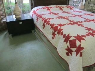 QUEEN Vintage Hand Pieced & Quilted Red & White Feed Sack BROKEN DISHES Quilt 3