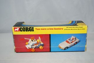 Corgi 267 Batmobile/Batman RARE red wheels - Near mint/boxed with instructions 2