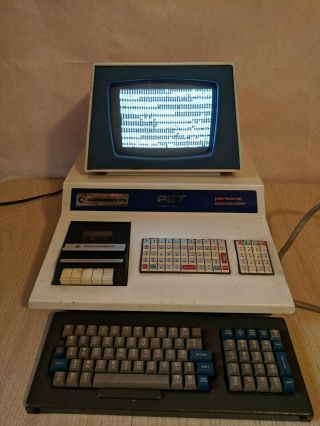 Commodore PET 2001 Series Personal Computer 2
