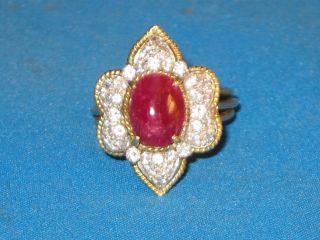 Vintage 18 - Karat Yellow Gold Cabochon Ruby And Diamonds Ring