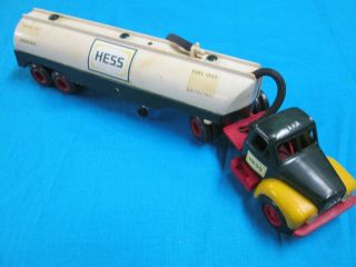 1964 Hess Tanker Truck With Lights