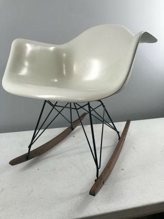 WHITE Eames Herman Miller Wire ROCKER Chair 2