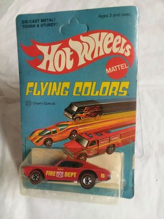 Hot Wheels Flying Colors Redlines 22 Chief 