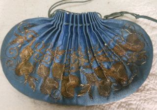Choice Antique Chinese Scent Purse With Gold Thread Embroidery