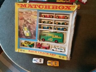 1965 Vintage Matchbox/lesney R4 Race Track Set G - 4 - Complete W/track Bp Poster