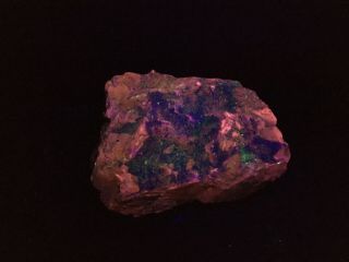 4 Giant Fluorescent Mineral Rocks - Sterling Hill Mine Franklin NJ 15.  5 lb Box 3