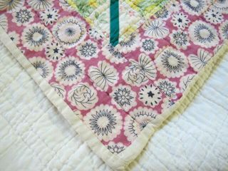 FULL Vintage Hand Pieced & Quilted Feed Sack Borders MAPLE LEAF Quilt; Good 3