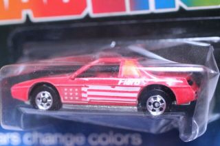 FANTASTIC HOT WHEELS COLOR RACERS 3 PACK FIERO ' 57 CHEVY TURBO MUSTANG CARD 2