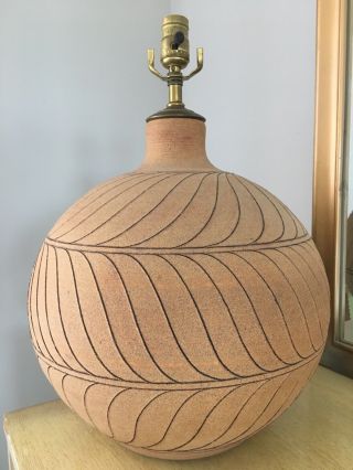 Mid - Century Studio Pottery Incised Ceramic Lamp Signed Brown Danish Modern $1500 2