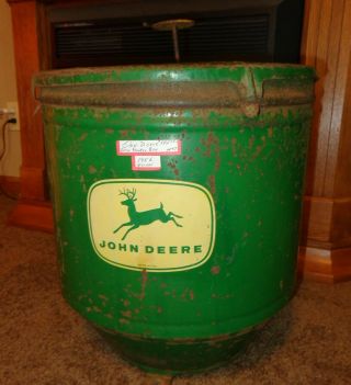 Old Vintage John Deere Corn Planter Box Seed Hopper 4 Legged Deer B15490