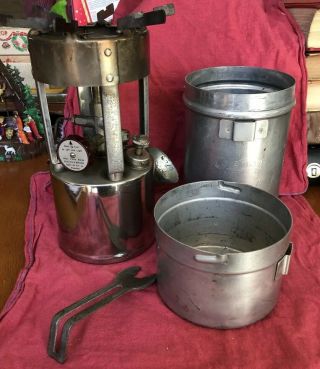 Vintage Coleman No.  530 Military Pocket Stove B46 Case/funnel/wrench