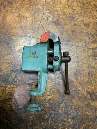 Vintage “Fix’n Save” small bench vise 2