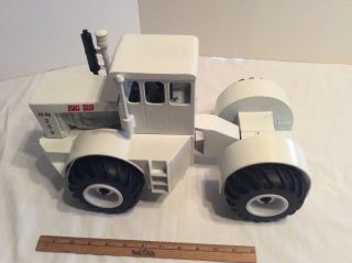 Big Bud Tractor - 1/16 Scale - H - N250 - 1 Of 275 - Very Rare