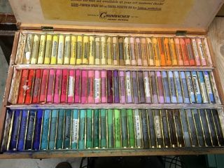 Vintage GRUMBACHER soft finest pastel colors Box With Latch 90 pastels 2