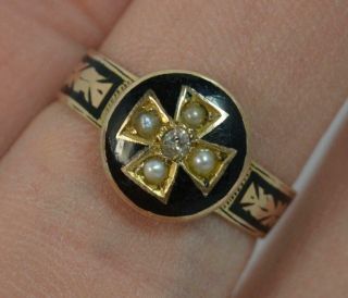 Victorian 9ct Gold Enamel Pearl & Diamond Mourning Signet Ring