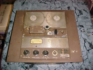 Vintage Ampex 602 Professional Tube Reel To Reel Tape Recorder On Panel