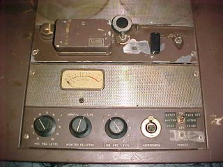 Vintage Ampex 602 Professional Tube Reel To Reel Tape Recorder on Panel 3