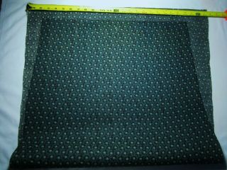 Antique Fabric 1800 ' s Green/Black calico Crisp 25 