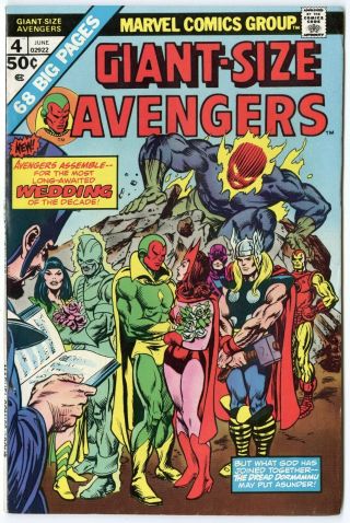 Giant - Size Avengers 4 Vf 8.  0 Ow/white Pages Marvel 1975