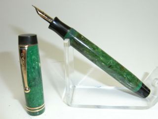 Vintage Parker Duofold Jade Green Fountain Pen 14ct M Nib Freshly Serviced