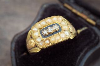 ANTIQUE GEORGIAN ENGLISH 18K GOLD ENAMEL PEARL DIAMOND HIDDEN LOCKET RING c1820 2