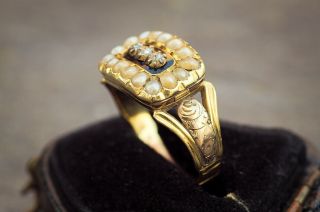 ANTIQUE GEORGIAN ENGLISH 18K GOLD ENAMEL PEARL DIAMOND HIDDEN LOCKET RING c1820 3