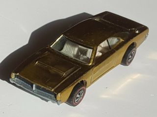 Hot Wheels Custom Dodge Charger Gold 1969 Redline