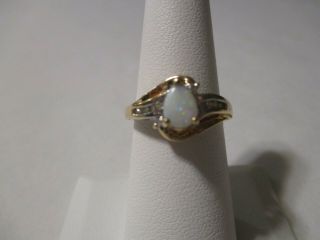 Vintage 10k Yellow Gold Opal & Diamonds Ring - Sz 7 1/2 - 2.  2 Gr.