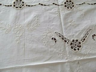 Vtg Large Tablecloth Crochet Lace Embroid Cutwork Oblong Rectangle 68x84