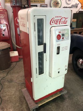 1959 Coca Cola Cavalier 72 B 10c Glass Door Machine