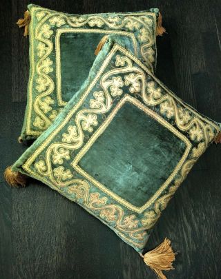 Vintage Pair Green Velvet Pillows Gold Applique Renaissance Style Tassel Feather 3