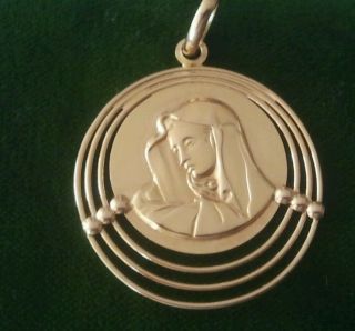 18k Gold Virgin Mary Vintage One Of Kind Pendant/ Medal Stunning 8.  5 Gram.