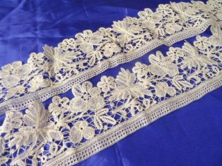A Charming Length Of Antique Handmade Brussels Bobbin Lace C.  1880