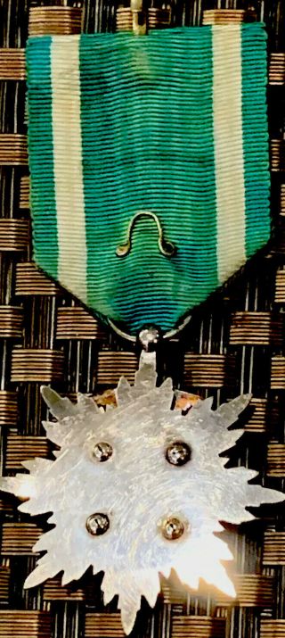 WWII Imperial Japanese Order of the Golden Kite 5th Class Silver Medal 3