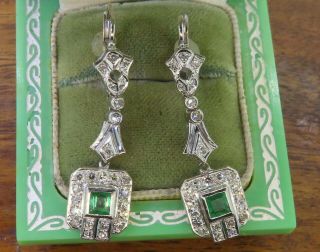 Vintage Palladium Art Deco Antique Colombian Emerald Diamond Filigree Earrings