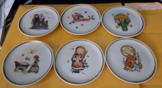 Vintage Porcelain Hummel Schmid 6 Mini Christmas Coasters